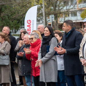 Poklepanie-základného kamena - Poliklinika Senec-44