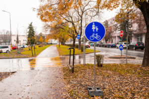 Zvyste-pozornost-na-zdielanom-cyklochodniku