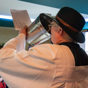 Csemadok-Pochovavanie-basy4