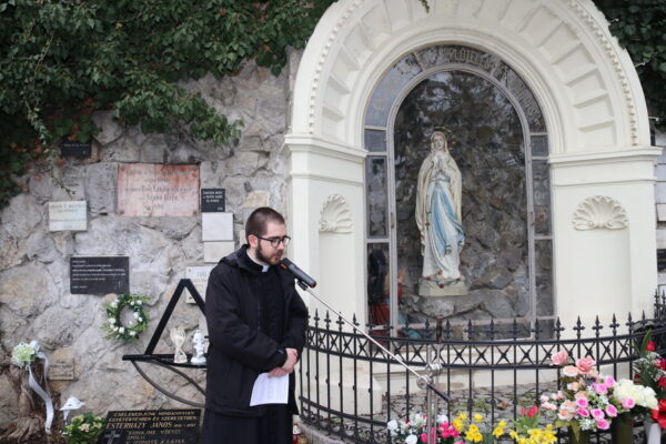 Esterhazy-Janos-szenc