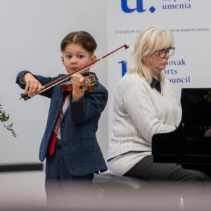 Hummelova-strunka-20263