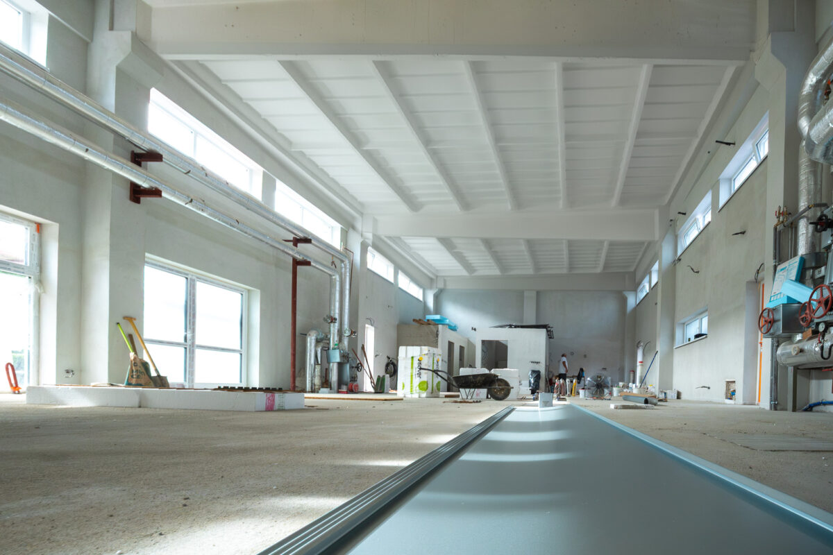 Bezbariérový priestor 160 m2 s kuchynkou, sociálnym zázemím pre všetky tri kluby sa dokončuje Bezbariérový priestor 160 m2 s kuchynkou, sociálnym zázemím pre všetky tri kluby sa dokončuje