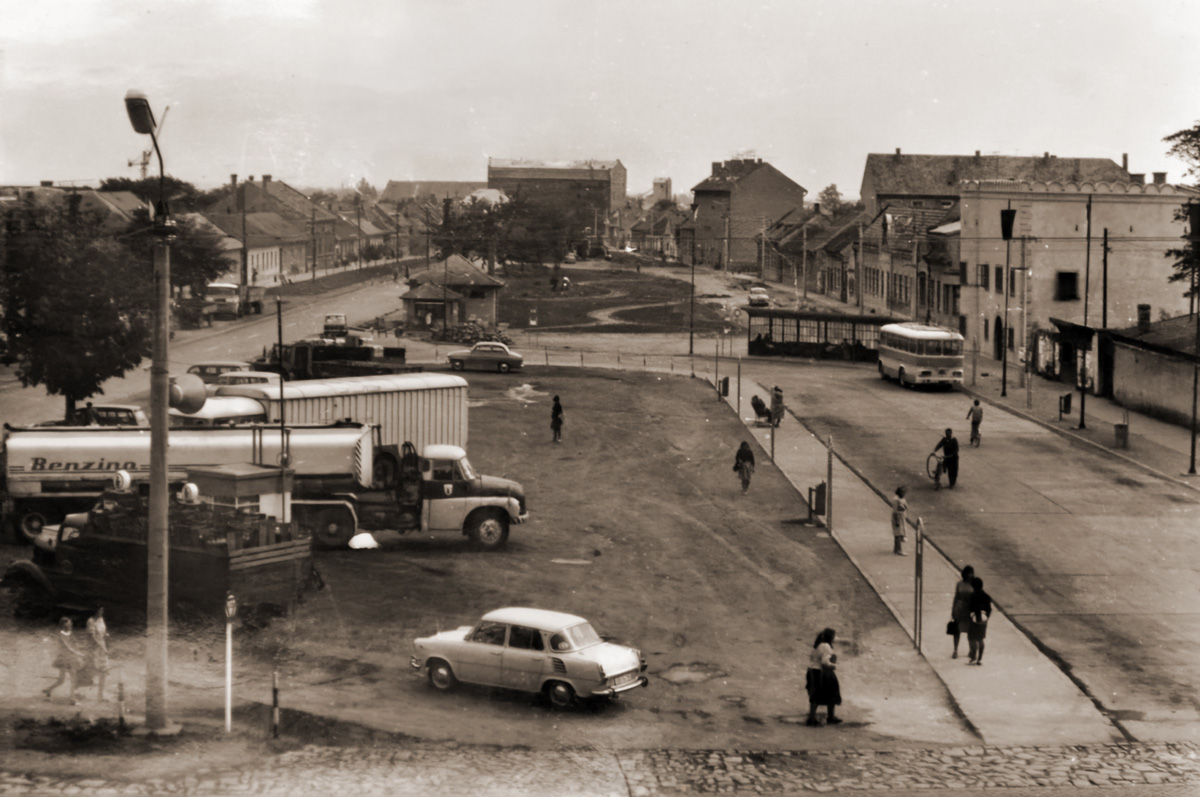 Námestie 1969 - z archívu mesta Senec